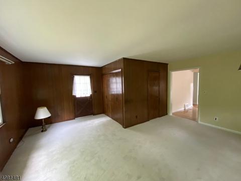 121 Locust Dr, Union, NJ 07083 photo 12