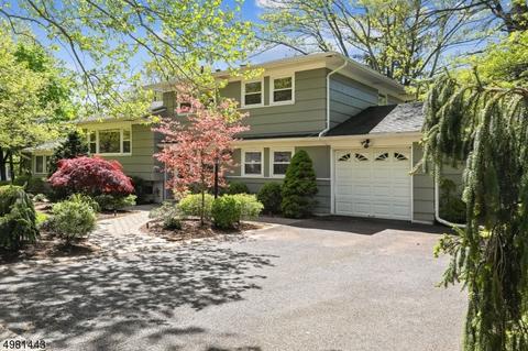 78 Laurel Dr, Springfield, NJ 07081 photo 2