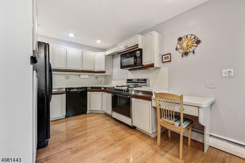 78 Laurel Dr, Springfield, NJ 07081 photo 8