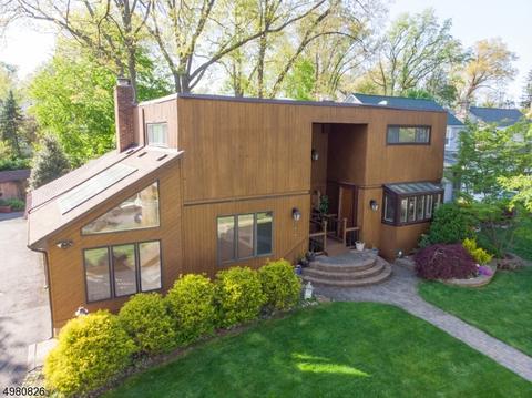 135 Ridge Rd, Nutley, NJ 07110 photo 2