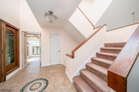 135 Ridge Rd, Nutley, NJ 07110 photo 5