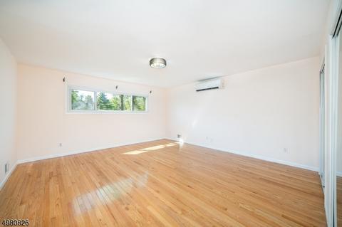 135 Ridge Rd, Nutley, NJ 07110 photo 18