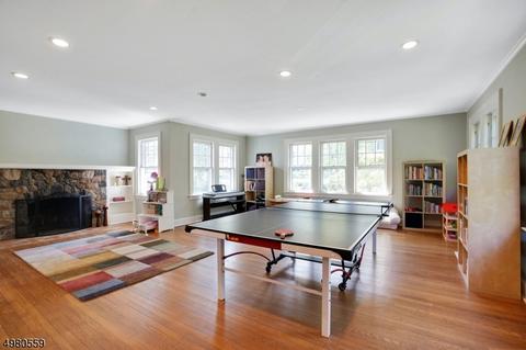 38 Pine Grove Ave, Summit, NJ 07901 photo 2