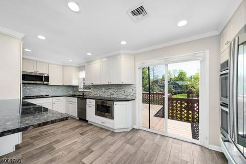 33 Cypress Ter, Springfield, NJ 07081 photo 6