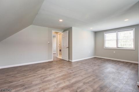 424 E 6th Ave, Roselle, NJ 07203 photo 21