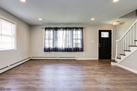 424 E 6th Ave, Roselle, NJ 07203 photo 9