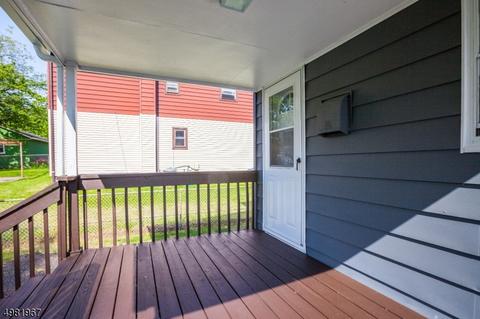424 E 6th Ave, Roselle, NJ 07203 photo 4