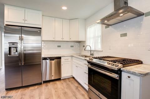 424 E 6th Ave, Roselle, NJ 07203 photo 12