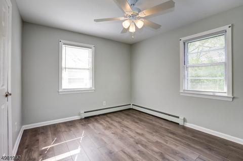 424 E 6th Ave, Roselle, NJ 07203 photo 16