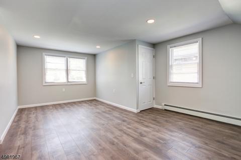 424 E 6th Ave, Roselle, NJ 07203 photo 20