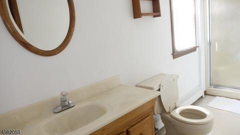 145 E Prospect St, Hackettstown, NJ 07840 photo 11