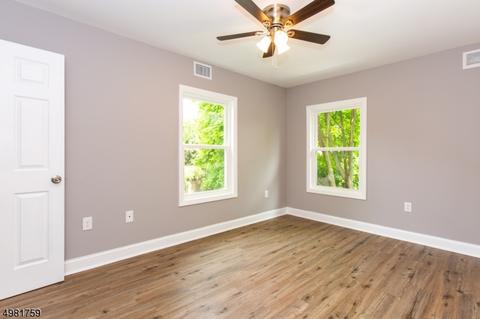 121 E Maple Ave, Bound Brook, NJ 08805 photo 17