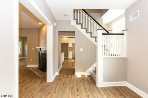 121 E Maple Ave, Bound Brook, NJ 08805 photo 8