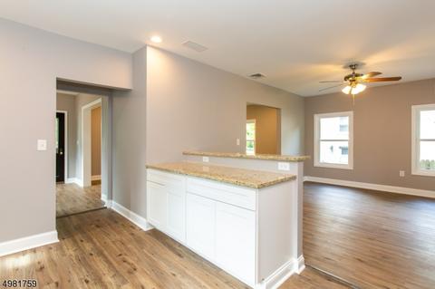 121 E Maple Ave, Bound Brook, NJ 08805 photo 15