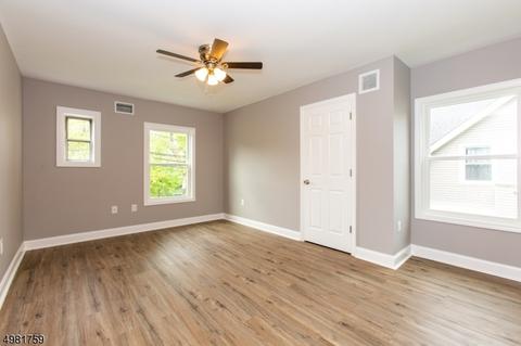 121 E Maple Ave, Bound Brook, NJ 08805 photo 18