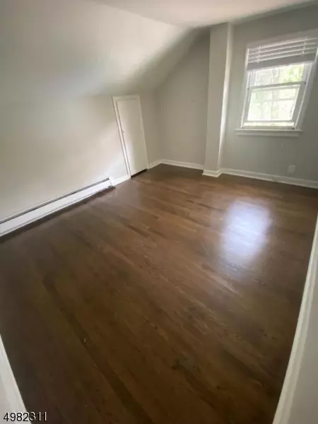 37 Walnut Ct, Springfield, NJ 07081 photo 13