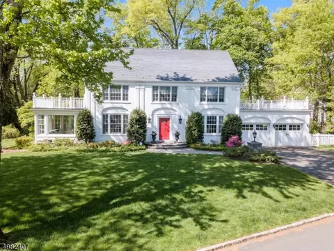 7 Woodmere Dr, Summit, NJ 07901 photo 1