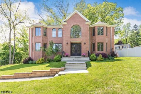 24 Torbert Rd, Gillette, NJ 07933 photo 1