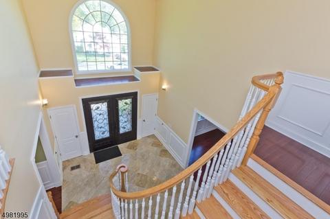 24 Torbert Rd, Gillette, NJ 07933 photo 5
