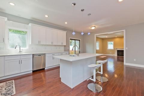 24 Torbert Rd, Gillette, NJ 07933 photo 11