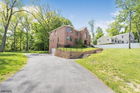 24 Torbert Rd, Gillette, NJ 07933 photo 2