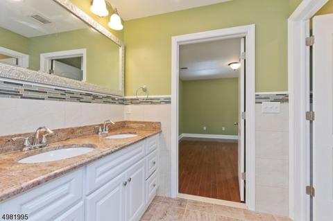 24 Torbert Rd, Gillette, NJ 07933 photo 20