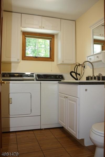 35 Highview Ter, Dover, NJ 07801 photo 16