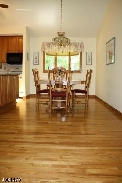 35 Highview Ter, Dover, NJ 07801 photo 6