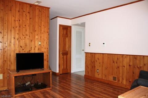 35 Highview Ter, Dover, NJ 07801 photo 15
