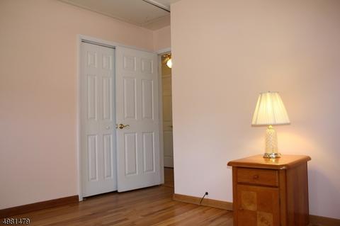 35 Highview Ter, Dover, NJ 07801 photo 11