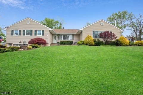 70 Knickerbocker Ave, Randolph, NJ 07869 photo 1