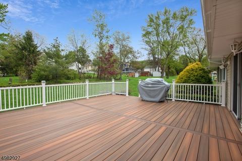 70 Knickerbocker Ave, Randolph, NJ 07869 photo 23