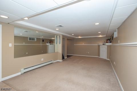 70 Knickerbocker Ave, Randolph, NJ 07869 photo 21