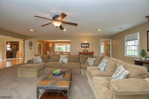 70 Knickerbocker Ave, Randolph, NJ 07869 photo 6