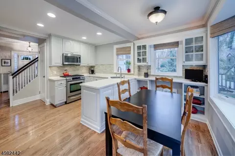 20 Edgemont Ave, Summit, NJ 07901 photo 9