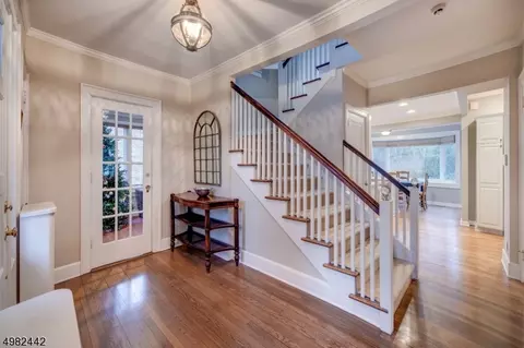20 Edgemont Ave, Summit, NJ 07901 photo 2