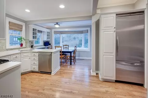 20 Edgemont Ave, Summit, NJ 07901 photo 7