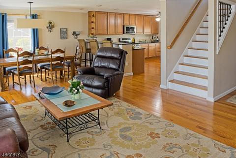 7 Spring Ln, Stanhope, NJ 07874 photo 10