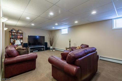 38 Gates Pl, Wayne, NJ 07470 photo 18