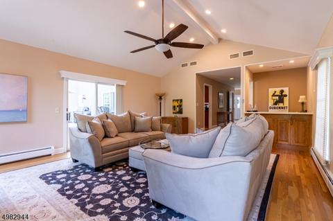 38 Gates Pl, Wayne, NJ 07470 photo 9