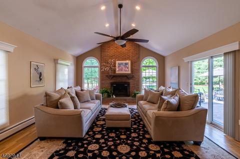 38 Gates Pl, Wayne, NJ 07470 photo 8