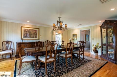 38 Gates Pl, Wayne, NJ 07470 photo 6