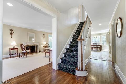 146 Beechwood Rd, Summit, NJ 07901 photo 2