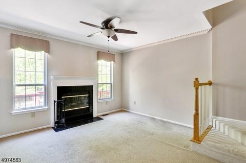 111 Bobolink Ct, Wayne, NJ 07470 photo 9