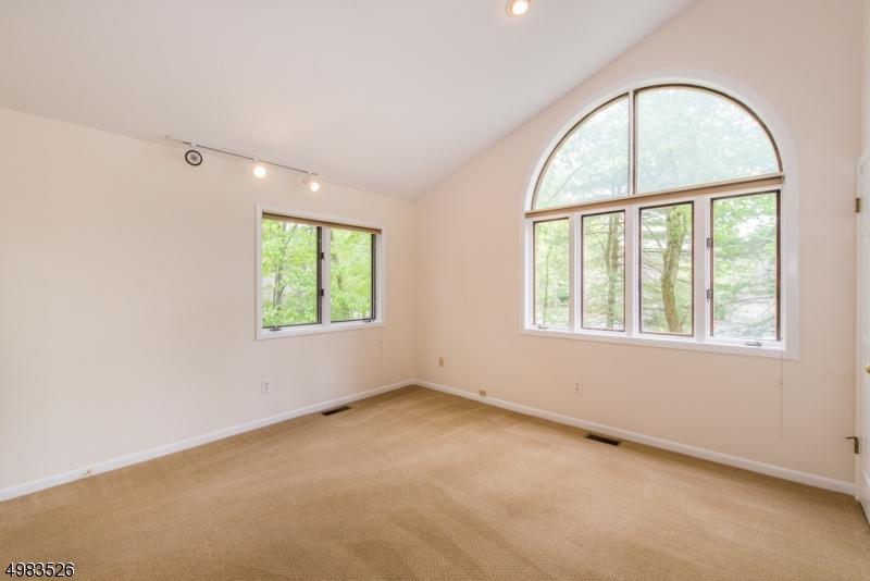  33 Windmill Dr, Morristown, NJ 07960 photo 14