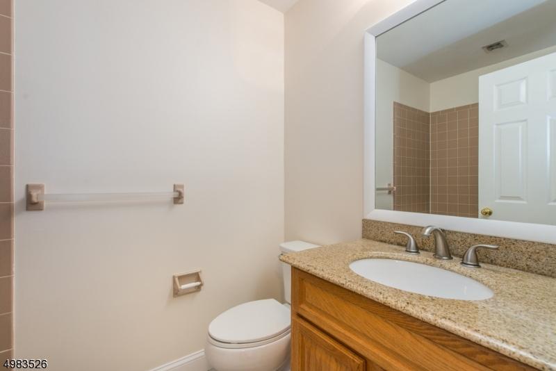  33 Windmill Dr, Morristown, NJ 07960 photo 21