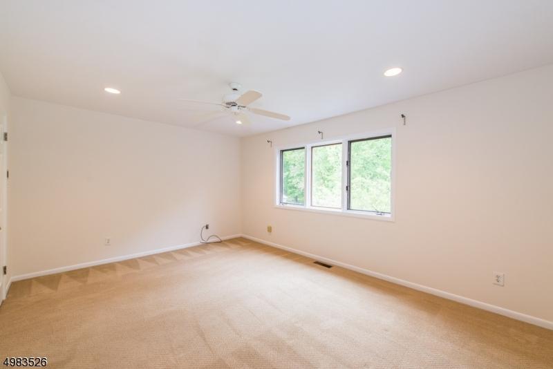  33 Windmill Dr, Morristown, NJ 07960 photo 18
