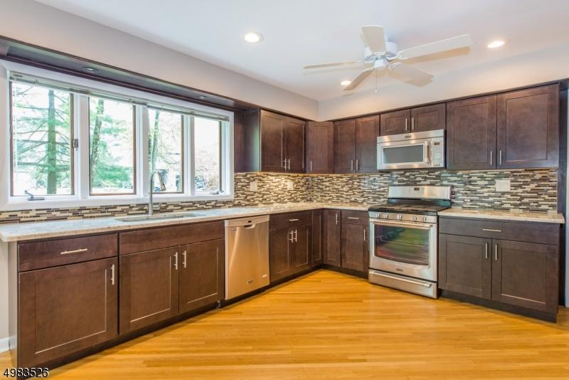  33 Windmill Dr, Morristown, NJ 07960 photo 10