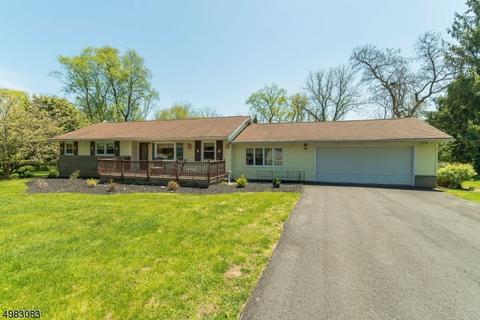104 Hillside Ter E, Hackettstown, NJ 07840 photo 1