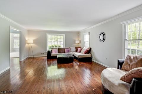 2 N Gate Rd, Mendham, NJ 07945 photo 4